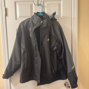 Coat with removable fleece liner